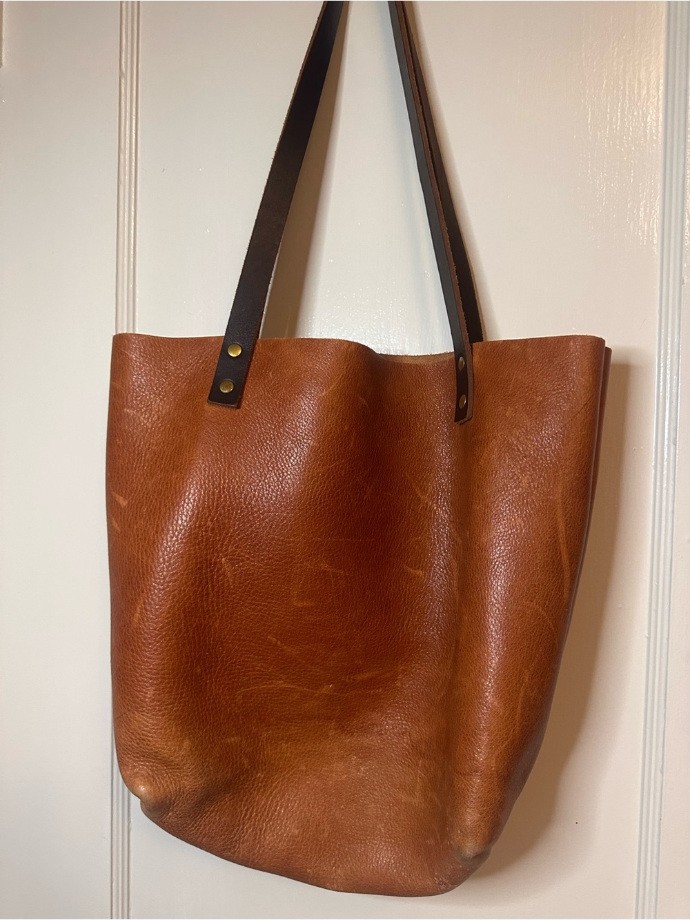 Portland Leather Company Classic Brown Leather Tote Bag with Dark Straps - Picture 2 of 6